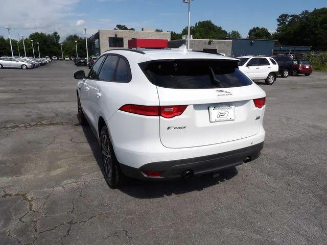 2018 Jaguar F-PACE 25t Premium