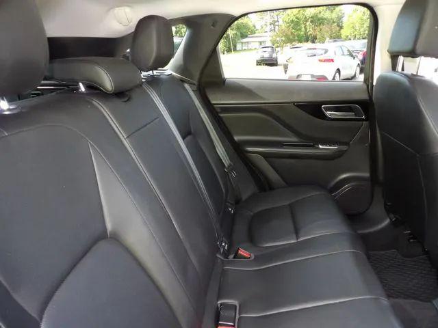 2018 Jaguar F-PACE 25t Premium