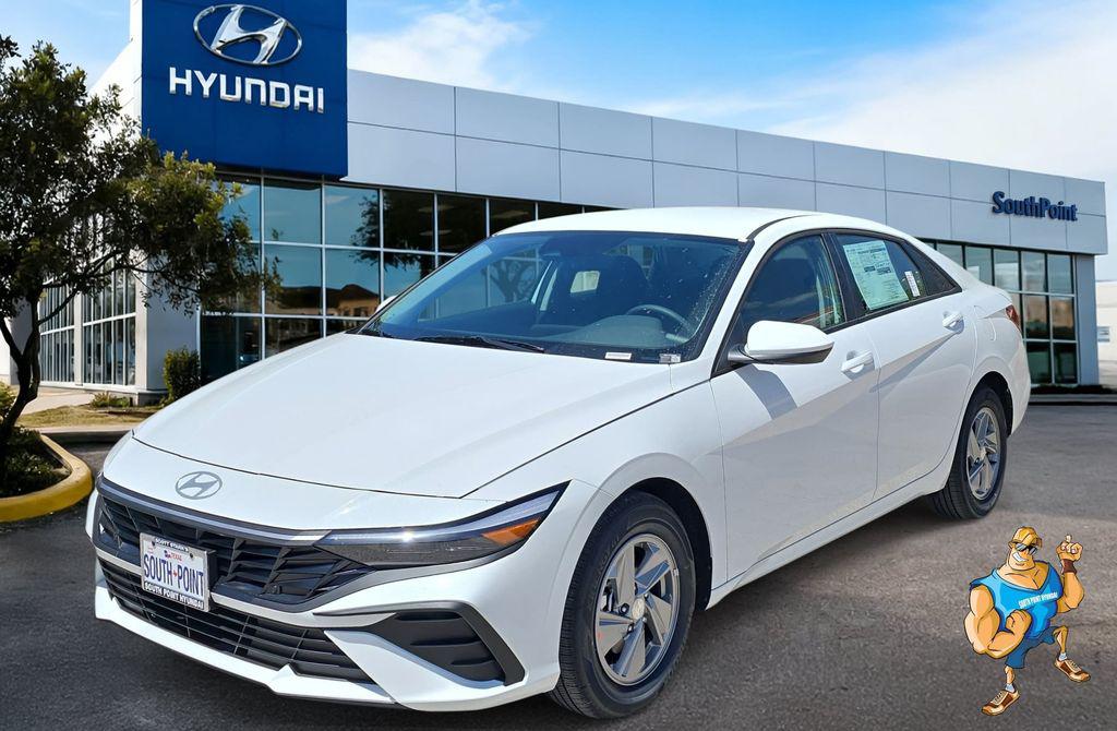 2026 Hyundai Elantra SE