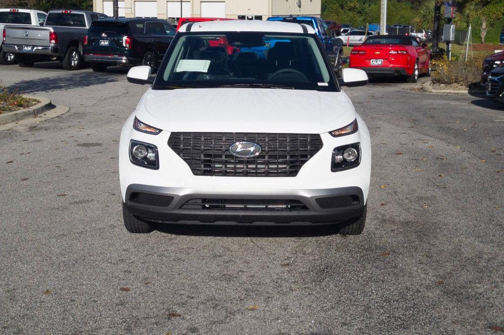 New 2026 White Hyundai SE image 2