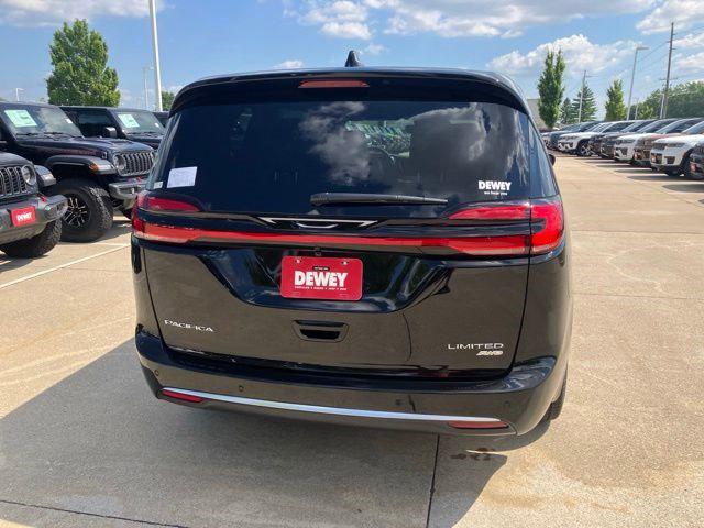 2027 Chrysler Pacifica Limited