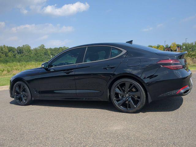2023 Genesis G70 3.3T RWD
