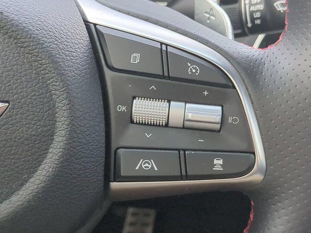 2023 Genesis G70 3.3T RWD