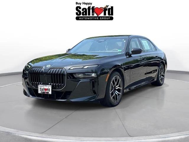 2026 BMW 740i xDrive 2026 BMW 740i xDrive