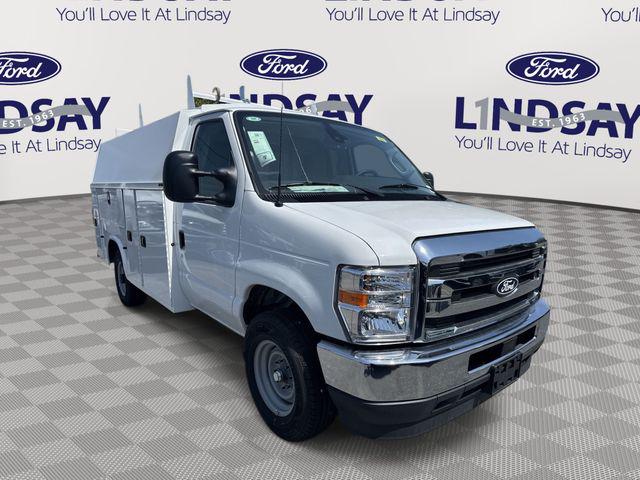 2027 Ford E-Series Cutaway Base for sale in Wheaton, MD