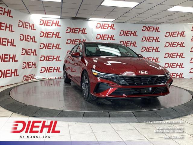 2025 Hyundai Elantra Hybrid Limited for sale in MASSILLON, OH