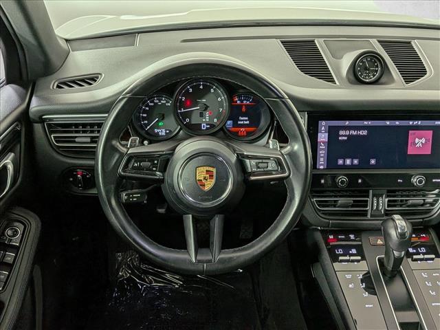 2022 Porsche Macan AWD
