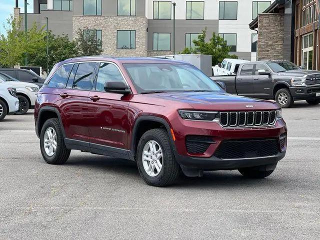 2023 Jeep Grand Cherokee Laredo 4x4 for sale in Centerville, UT