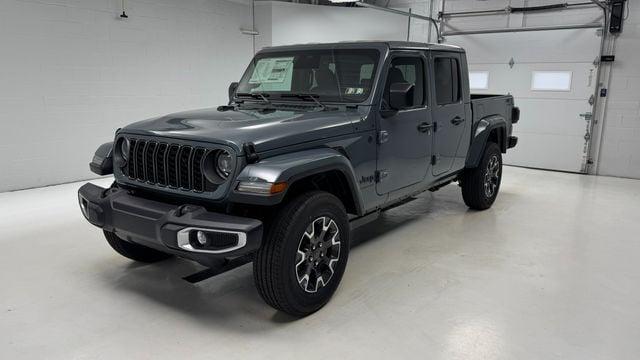 2026 Jeep Gladiator GLADIATOR SAHARA 4X4