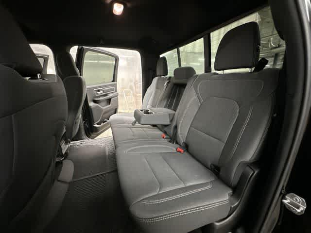 2021 Ram 1500 Big Horn Crew Cab 4x4 5'7" Box