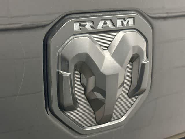 2021 Ram 1500 Big Horn Crew Cab 4x4 5'7" Box