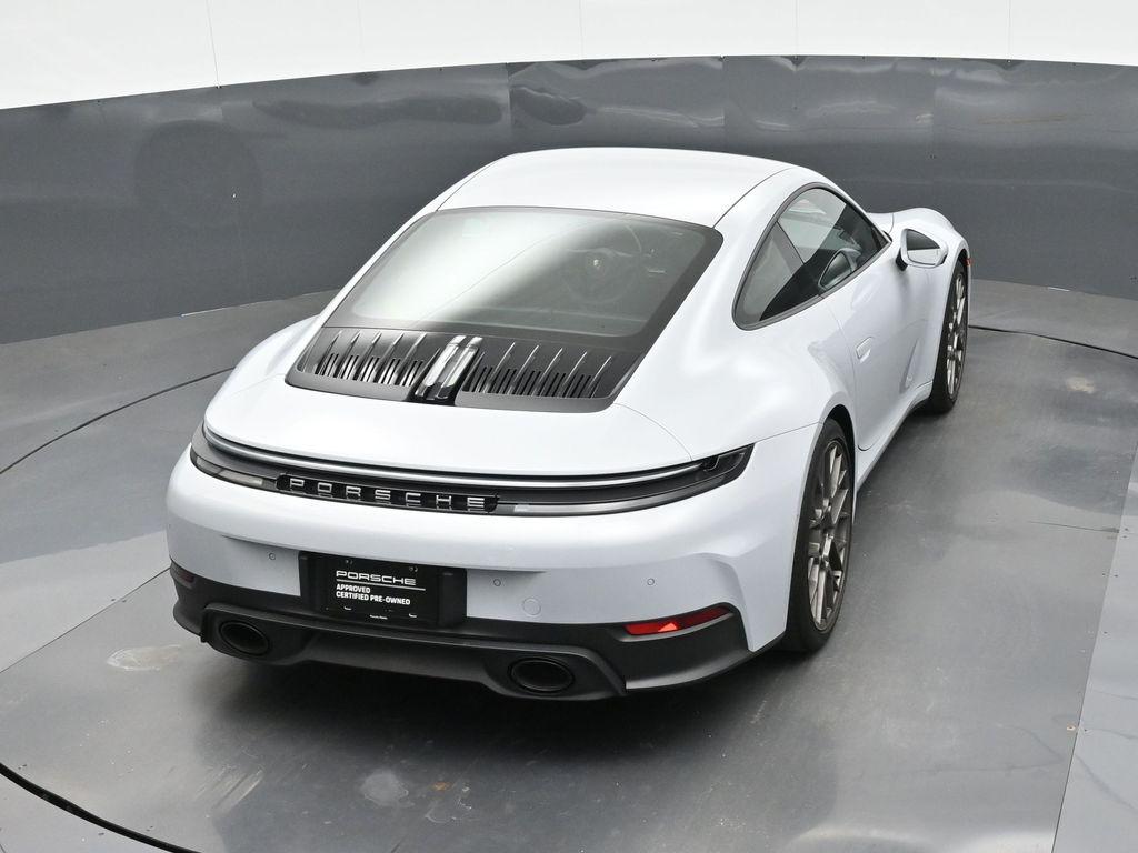 2025 Porsche 911 - Photo 29