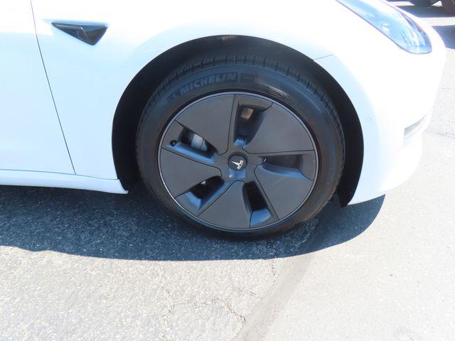 2022 Tesla Model 3 Rear-Wheel Drive