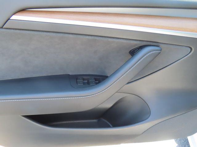 2022 Tesla Model 3 Rear-Wheel Drive