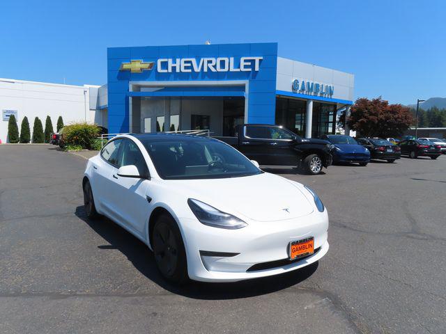 2022 Tesla Model 3 Rear-Wheel Drive