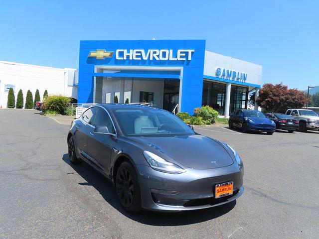 2019 Tesla Model 3 Mid Range