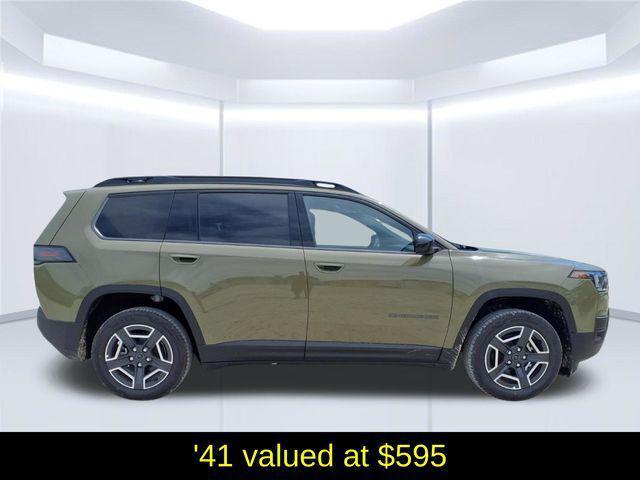 2026 Jeep Cherokee CHEROKEE LAREDO 4X4