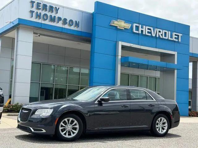2016 Chrysler 300 Limited for sale in Daphne, AL