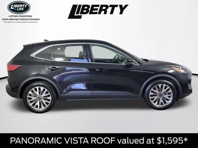 2022 Ford Escape Titanium for sale in Maple Heights, OH