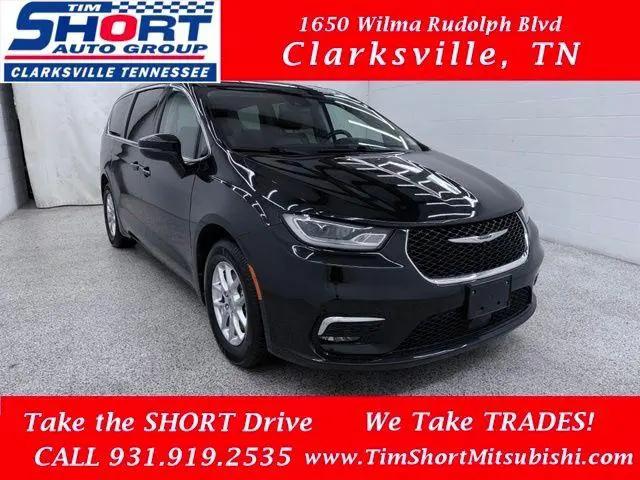 2023 Chrysler Pacifica Touring L for sale in Clarksville, TN