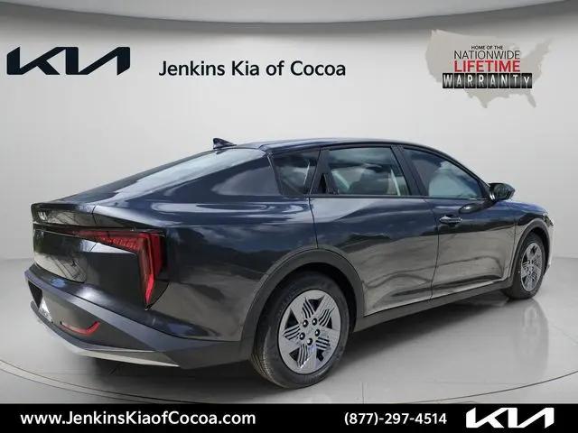 2026 Kia K4 LX