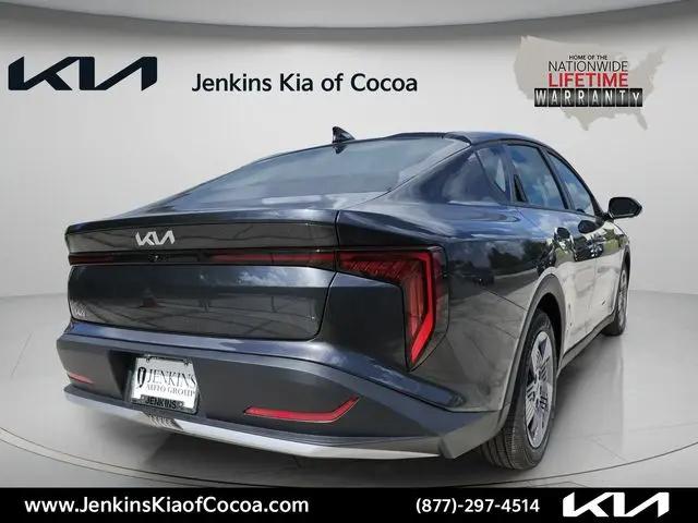 2026 Kia K4 LX