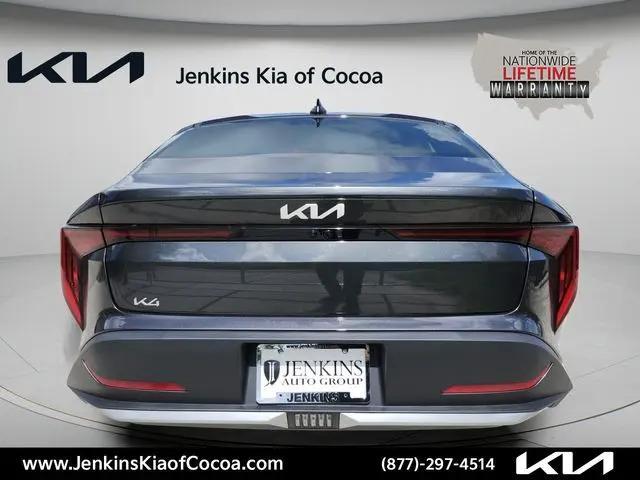 2026 Kia K4 LX