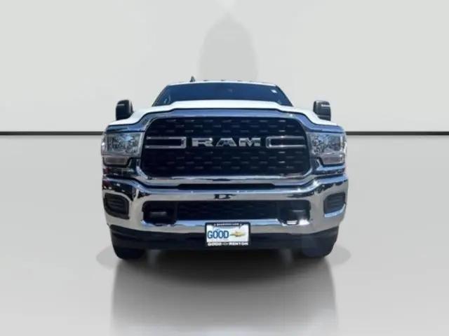2024 Ram 3500 Tradesman/SLT/Laramie/Limited