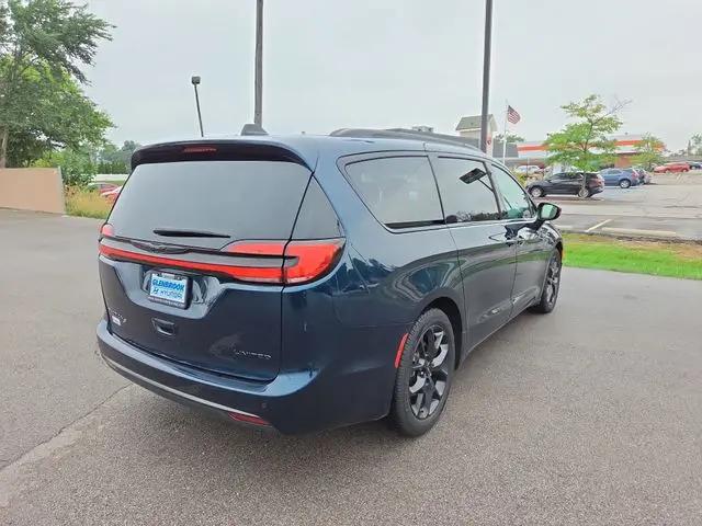 2025 Chrysler Pacifica Limited
