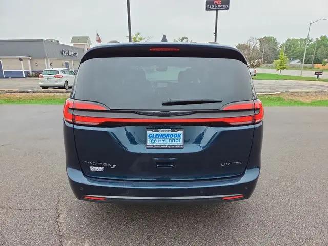 2025 Chrysler Pacifica Limited