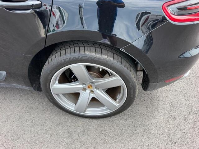 2018 Porsche Macan Sport Edition