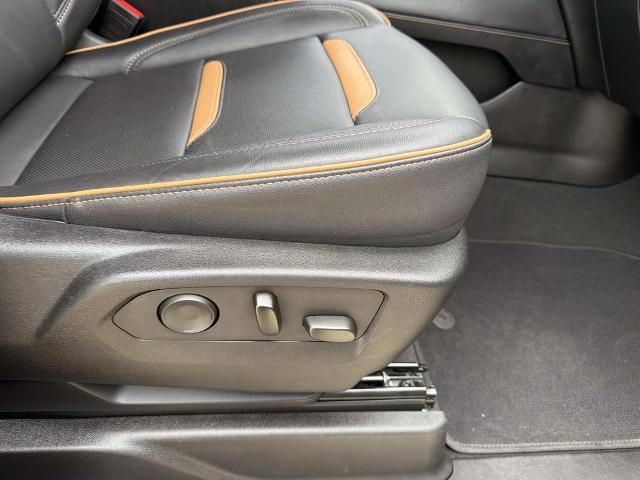 2024 GMC Yukon 4WD AT4