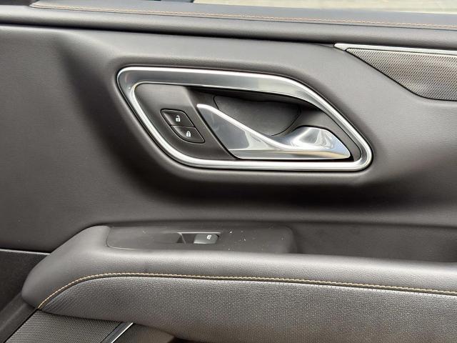 2024 GMC Yukon 4WD AT4