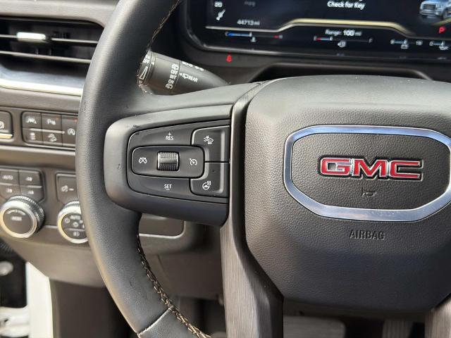 2024 GMC Yukon 4WD AT4