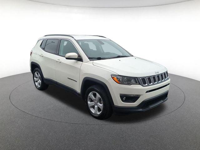 2019 Jeep Compass Latitude 4x4 2019 Jeep Compass Latitude 4x4
