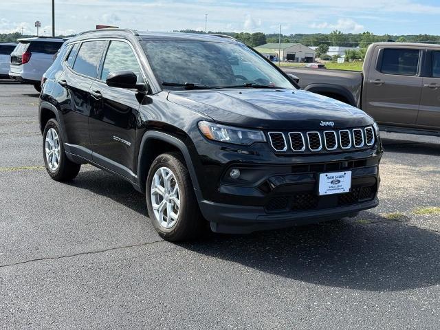 2024 Jeep Compass Latitude 4x4 for sale in Farmington, MO