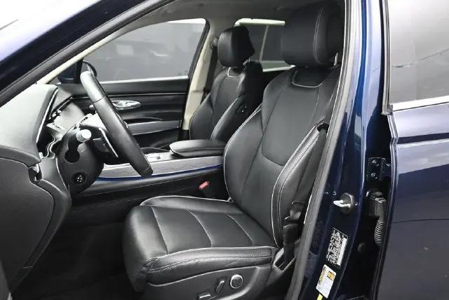 2022 Genesis GV70 2.5T AWD