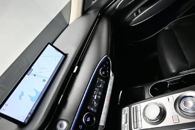 2022 Genesis GV70 2.5T AWD