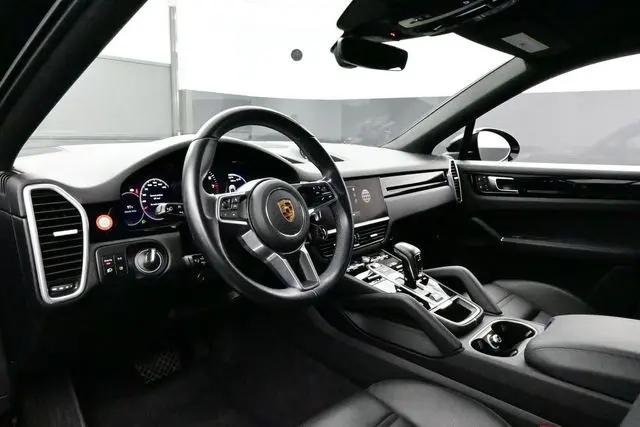 2023 Porsche Cayenne Cayenne