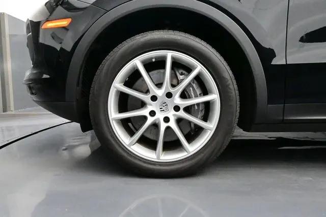 2023 Porsche Cayenne Cayenne