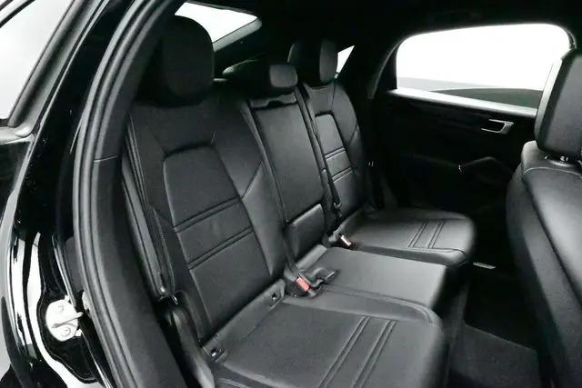 2023 Porsche Cayenne Cayenne