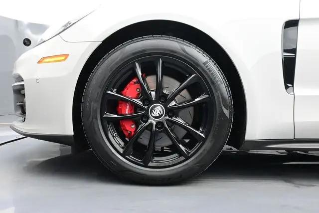 2023 Porsche Panamera 4S