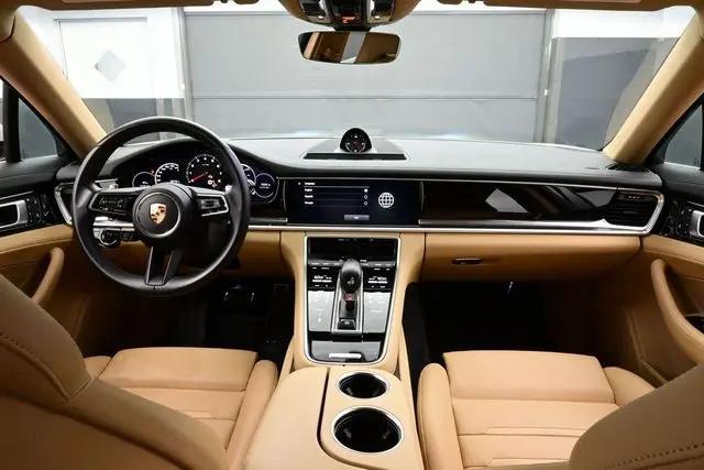 2023 Porsche Panamera 4S