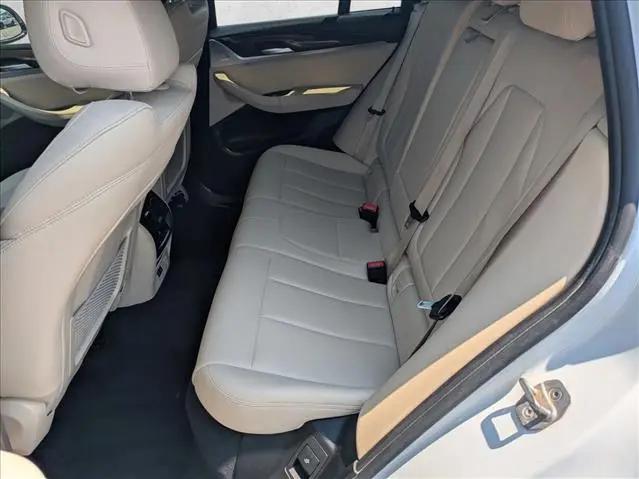 2021 BMW X4 xDrive30i