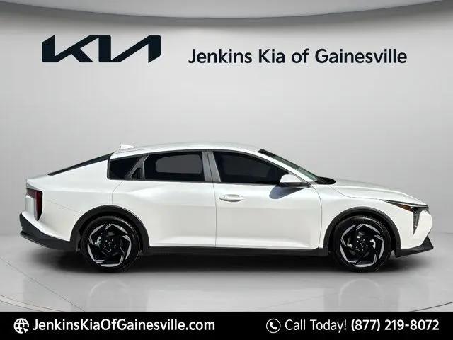 2026 Kia K4 EX