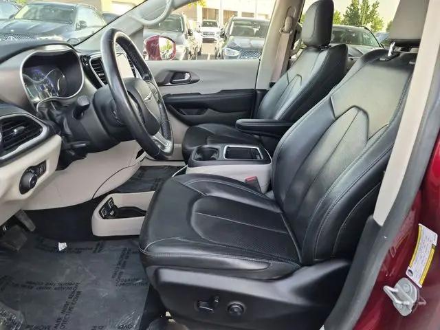 2021 Chrysler Pacifica Touring L AWD