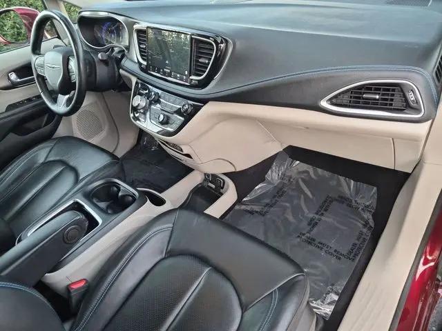 2021 Chrysler Pacifica Touring L AWD