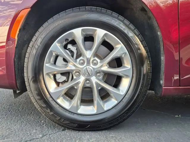 2021 Chrysler Pacifica Touring L AWD