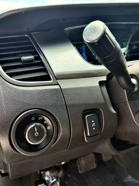 2015 Ford Taurus SEL