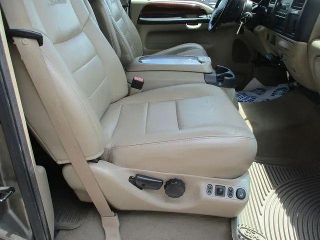 2005 Ford Excursion Limited